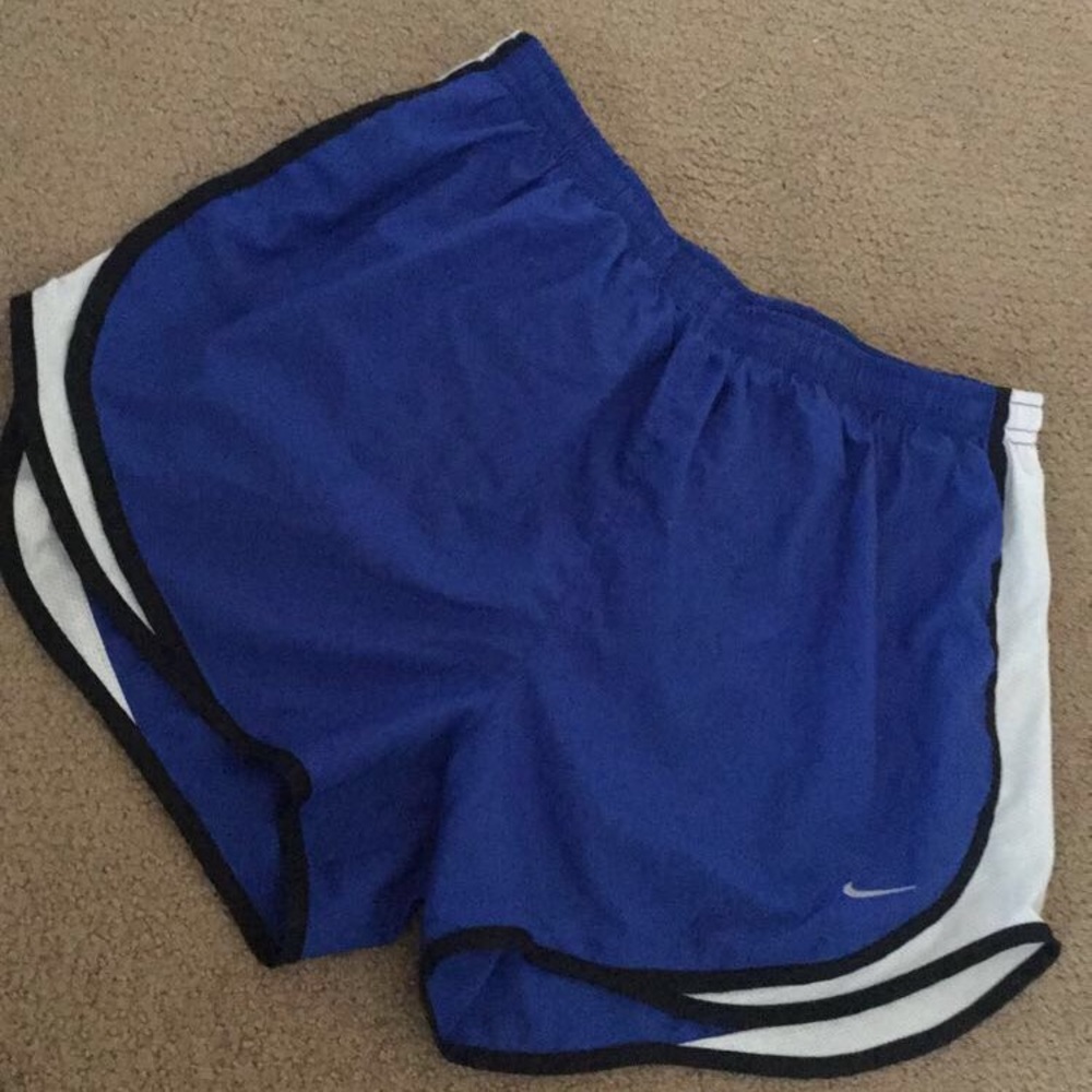 Nike Women’s Tempo Shorts
